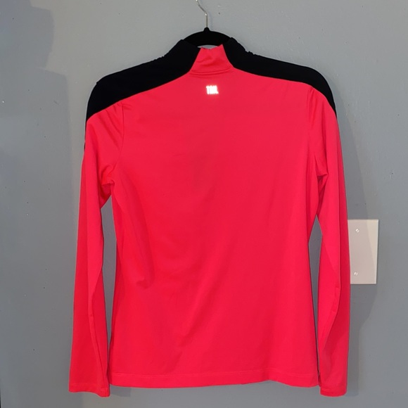 XS Tail pull over - Picture 3 of 5